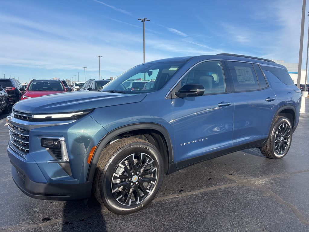 2026 Chevrolet Traverse LT SUV