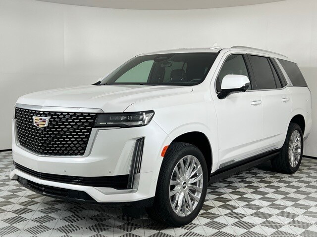 2024 Cadillac Escalade Premium Luxury photo 2