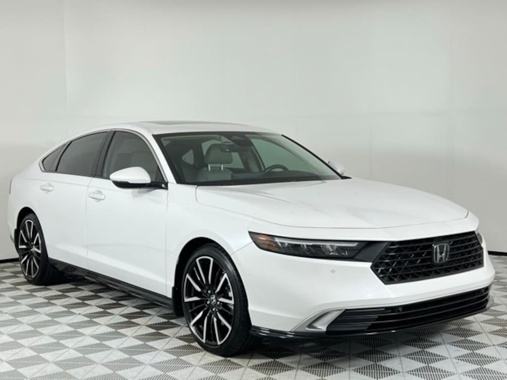 Used 2023 Honda Accord Hybrid Touring Sedan