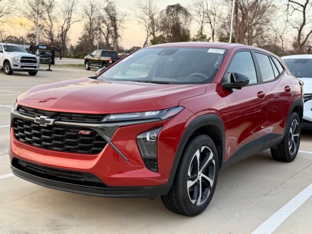 Used 2024 Chevrolet Trax 1RS SUV