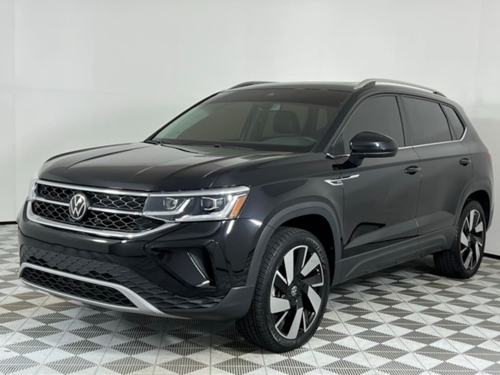Used 2024 Volkswagen Taos 1.5T SEL SUV