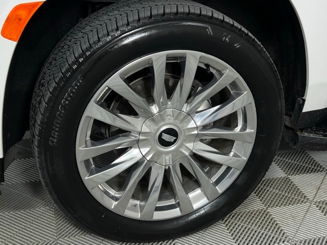 2021 Cadillac Escalade Premium Luxury photo 4