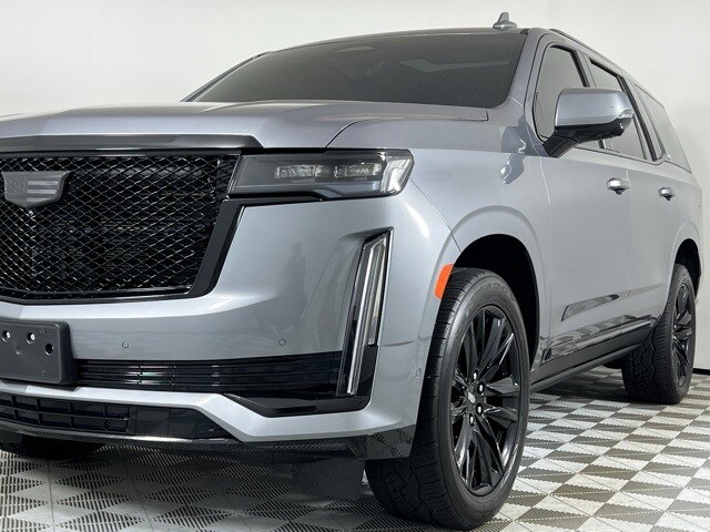 2021 Cadillac Escalade Sport photo 2