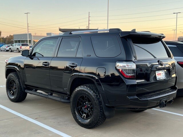 2022 Toyota 4Runner SR5 Premium photo 3