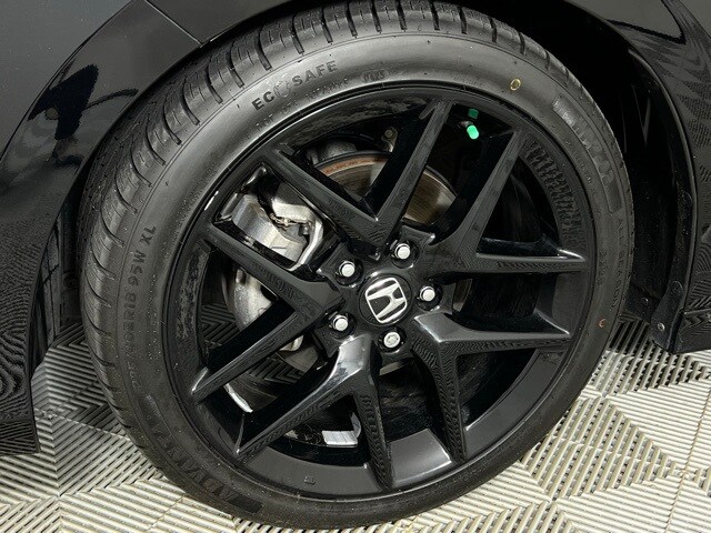 2023 Honda Civic Sport photo 3