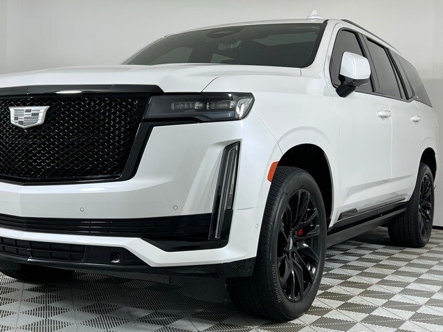 2023 Cadillac Escalade Sport Platinum photo 4
