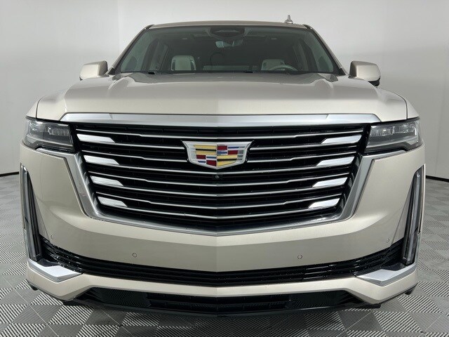 2023 Cadillac Escalade ESV Premium Luxury Platinum photo 2