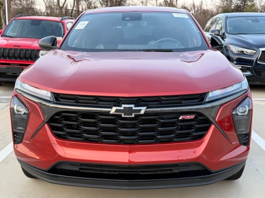 Used 2024 Chevrolet Trax 1RS SUV