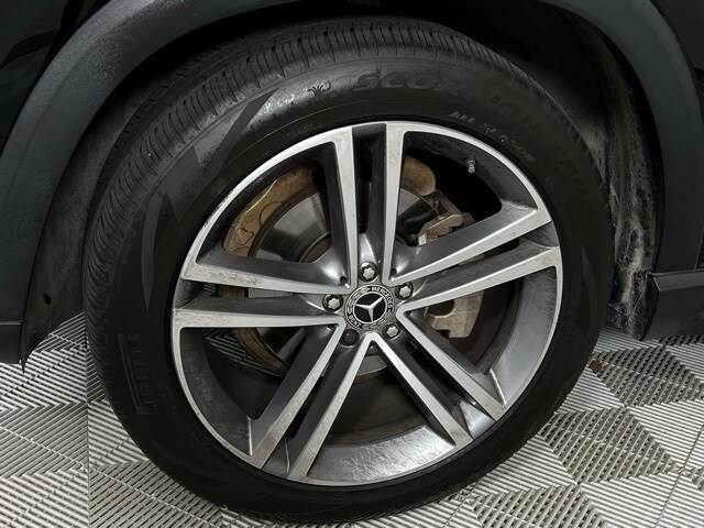 2022 Mercedes Benz GLE 350 photo 3