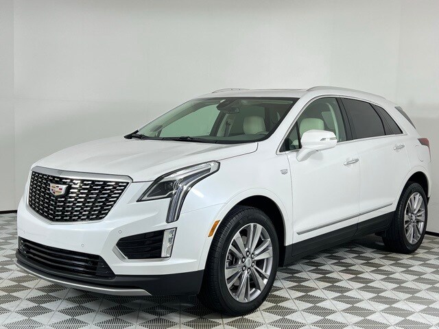 2024 Cadillac XT5 Premium Luxury photo 3