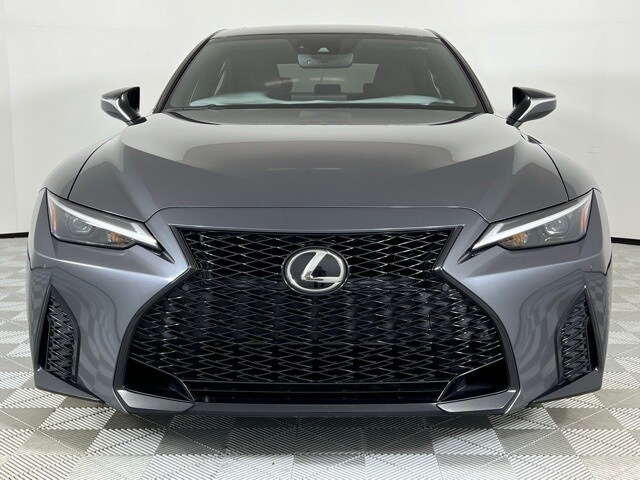 2023 Lexus IS 350 F SPORT photo 2