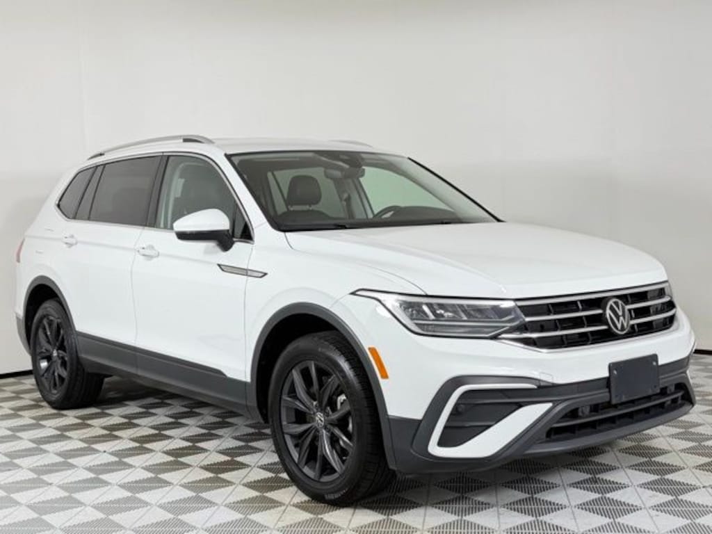 Used 2024 Volkswagen Tiguan 2.0T SE SUV
