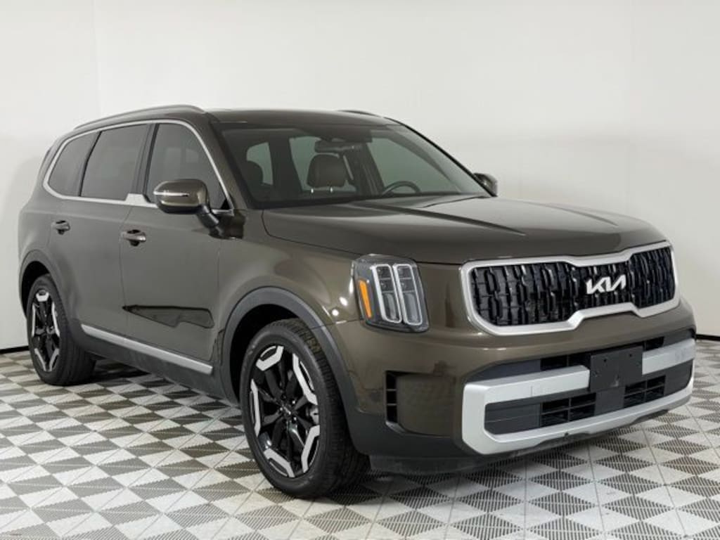 Used 2023 Kia Telluride EX SUV