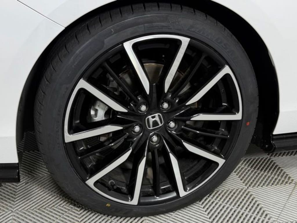 Used 2024 Honda Accord Hybrid Touring Sedan