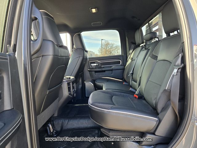 2026 RAM 3500 Chassis Big Horn - Photo 10