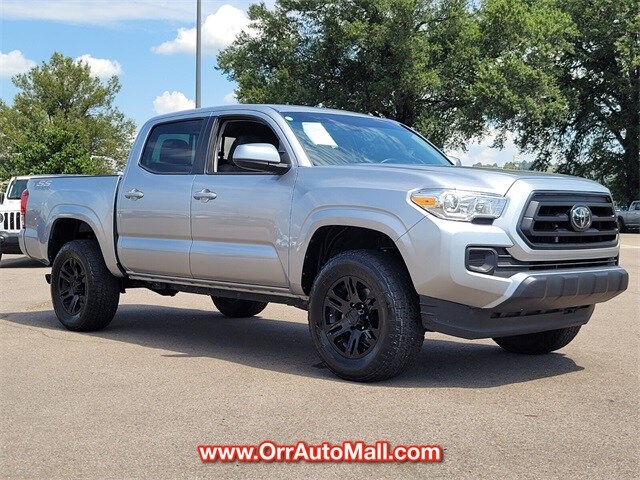 2022 Toyota Tacoma SR Double Cab photo 3