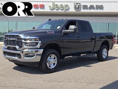 2026 Ram 2500 TRADESMAN CREW CAB 4X4 6'4 BOX Pickup