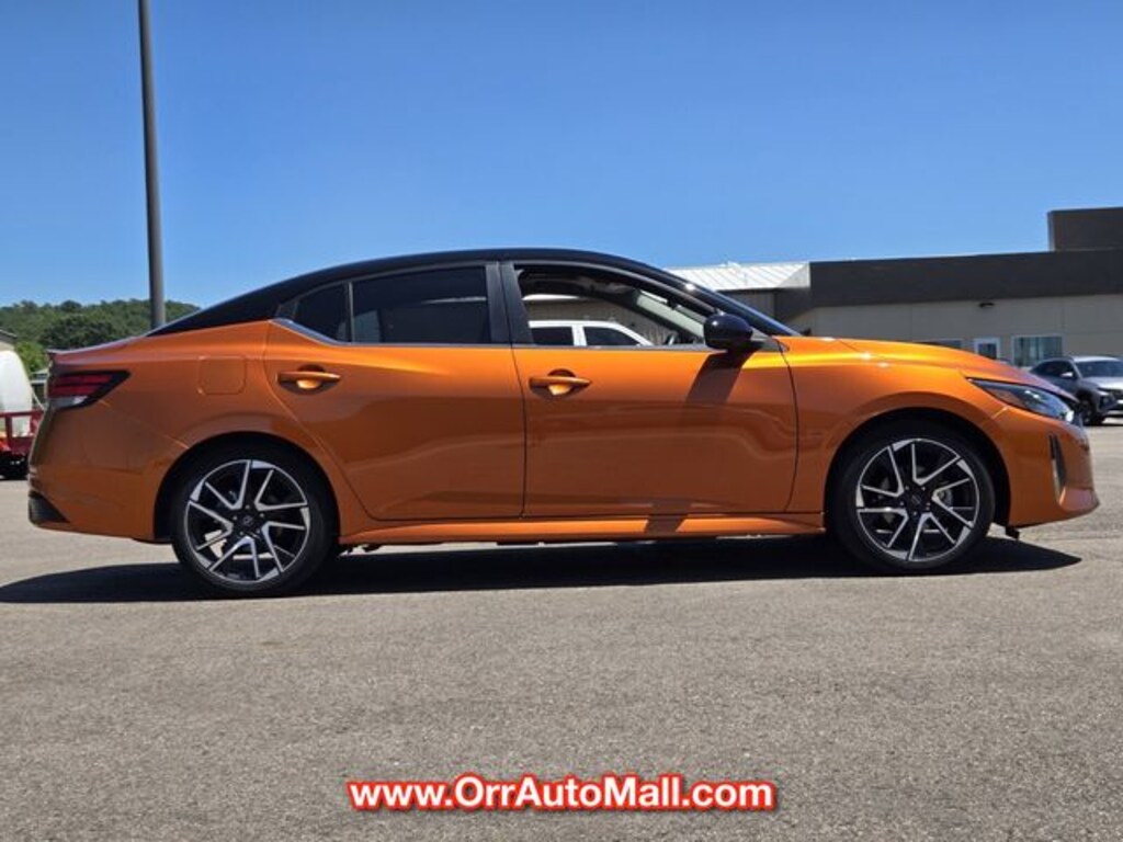 Used 2025 Nissan Sentra SR Sedan