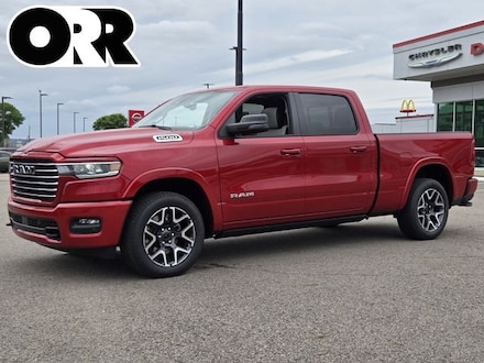 2026 Ram 1500 LARAMIE CREW CAB 4X4 6'4 BOX Pickup