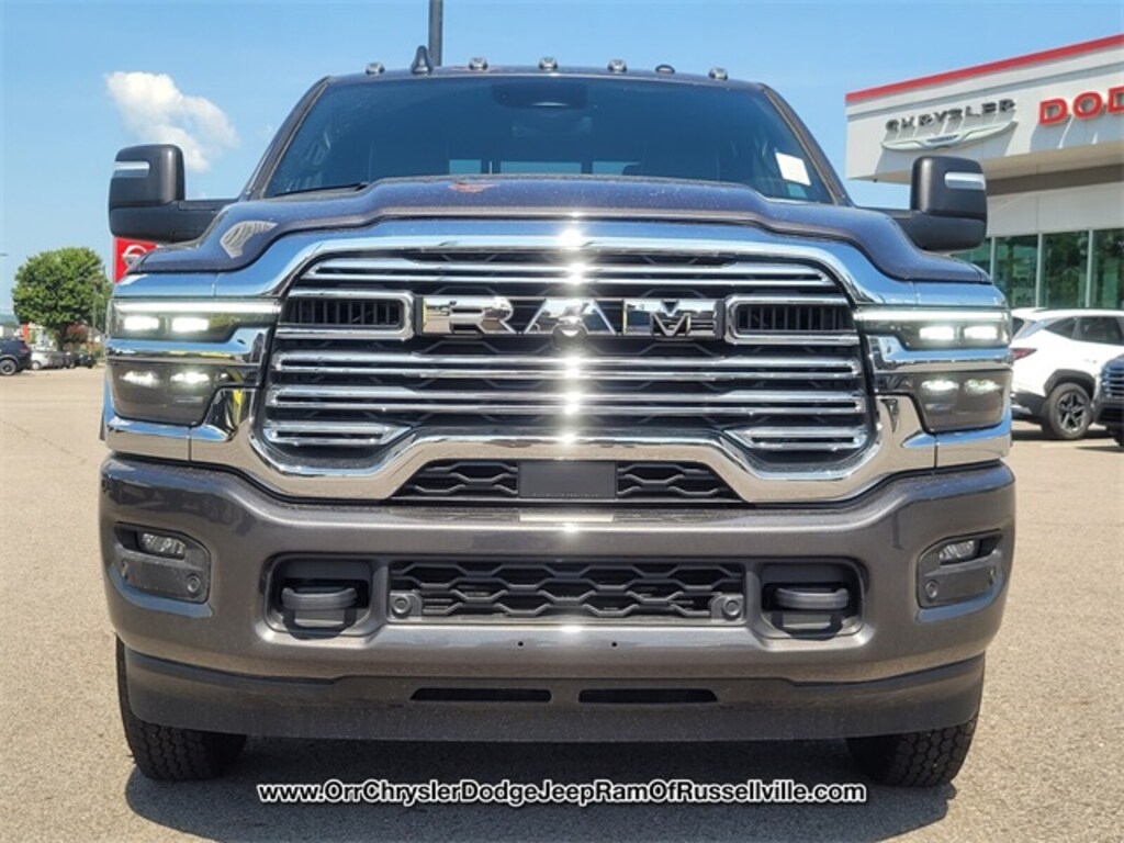 New 2025 Ram 3500 Chassis Cab 3500 BIG HORN CREW CAB CHASSIS 4X4 60' CA Pickup
