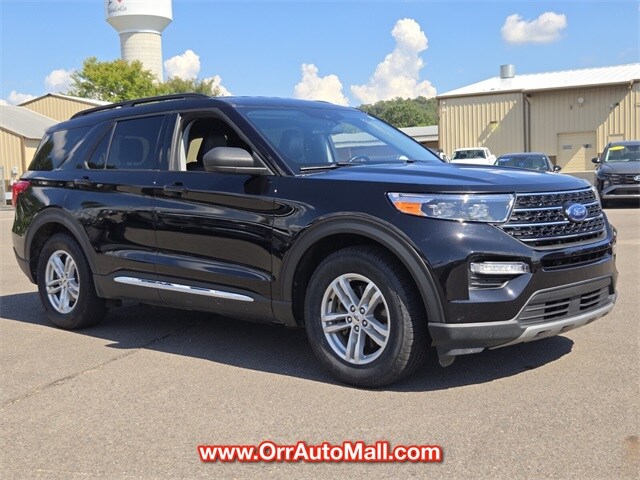 2021 Ford Explorer XLT photo 2