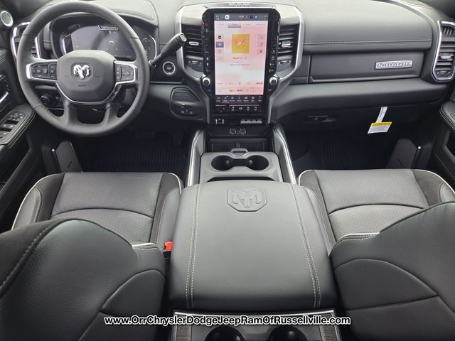 2025 RAM 3500 Laramie - Photo 12