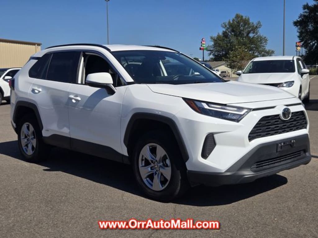 Used 2025 Toyota RAV4 Hybrid XLE SUV