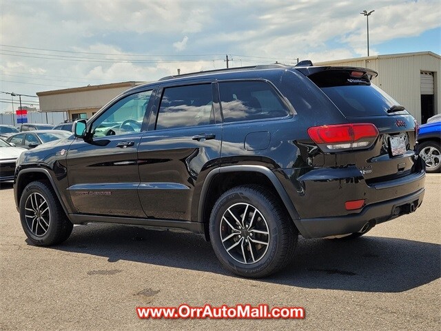 2021 Jeep Grand Cherokee Trailhawk photo 4