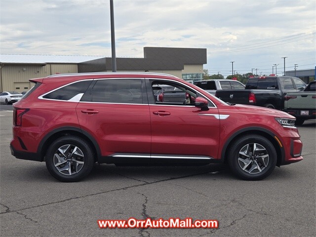 2022 Kia Sorento Hybrid S photo 2