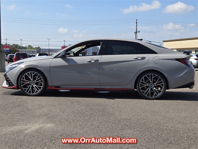 2022 Hyundai Elantra N Base photo 2