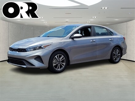 2024 Kia Forte LXS Sedan