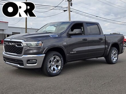 2026 Ram 1500 BIG HORN CREW CAB 4X4 5'7 BOX Pickup