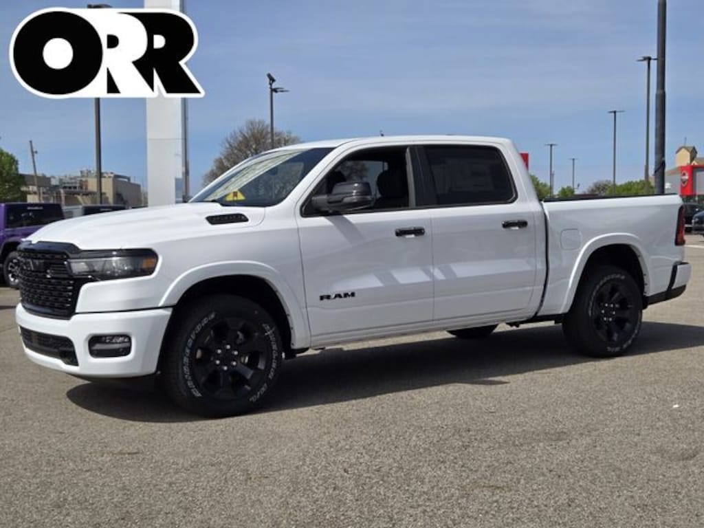 New 2026 Ram 1500 BIG HORN CREW CAB 4X4 5'7 BOX Pickup