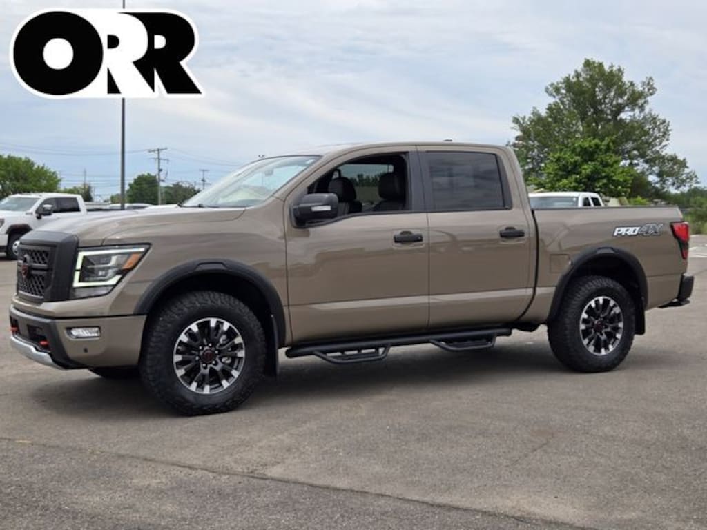 Used 2023 Nissan Titan PRO-4X Truck