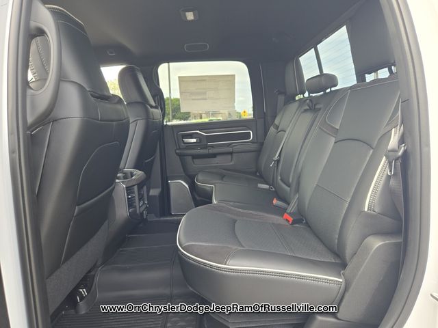 2025 RAM 3500 Laramie - Photo 10