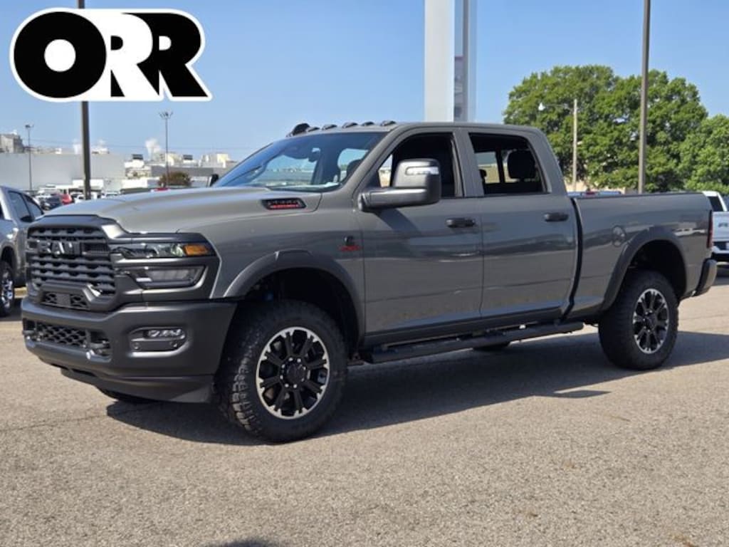New 2026 Ram 2500 WARLOCK CREW CAB 4X4 6'4 BOX Pickup