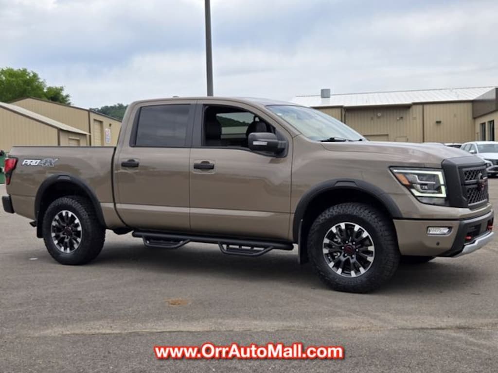 Used 2023 Nissan Titan PRO-4X Truck