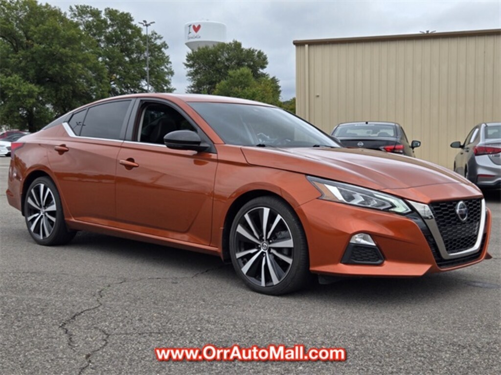 Used 2022 Nissan Altima 2.0 SR Sedan