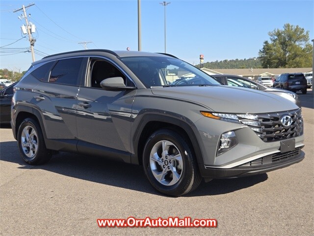 2024 Hyundai Tucson SEL photo 2