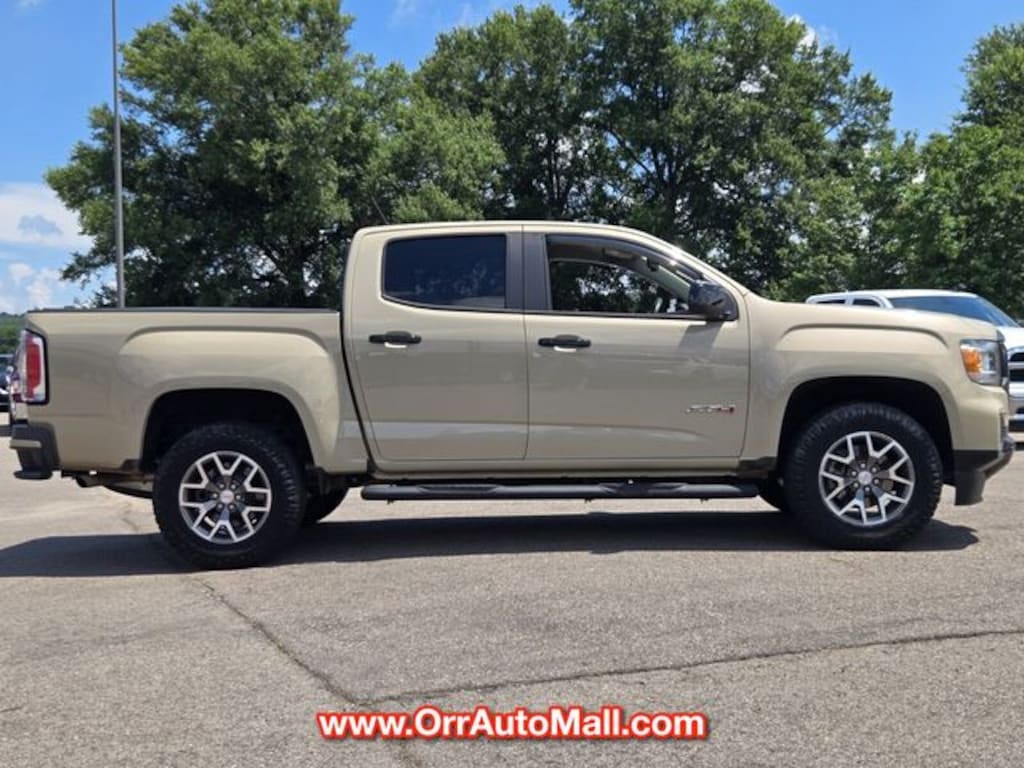 Used 2021 GMC Canyon AT4 w/Cloth Truck