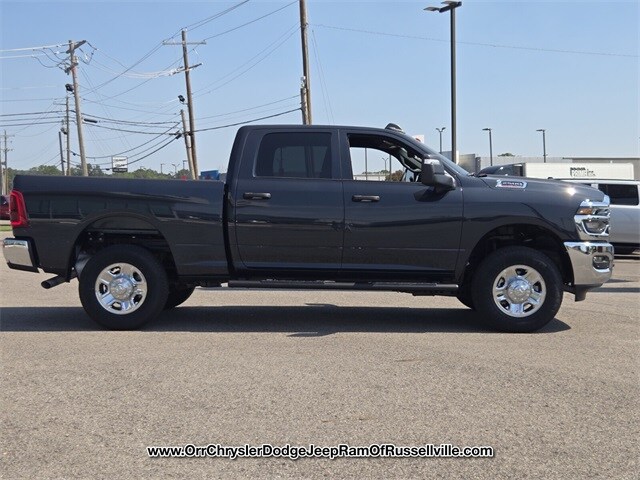 2026 Ram 2500 Tradesman photo 4