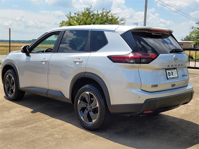 2024 Nissan Rogue AWD SV photo 3