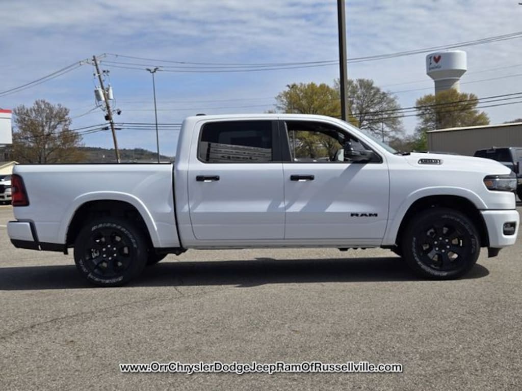 New 2026 Ram 1500 BIG HORN CREW CAB 4X4 5'7 BOX Pickup