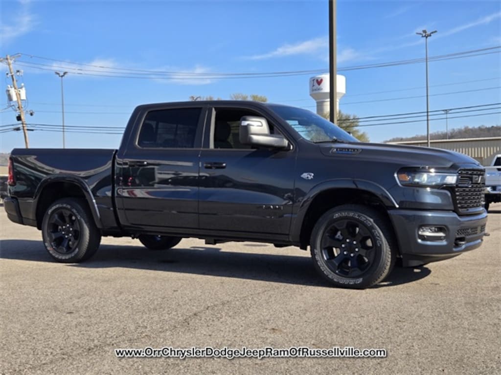 New 2026 Ram 1500 BIG HORN CREW CAB 4X4 5'7 BOX Pickup