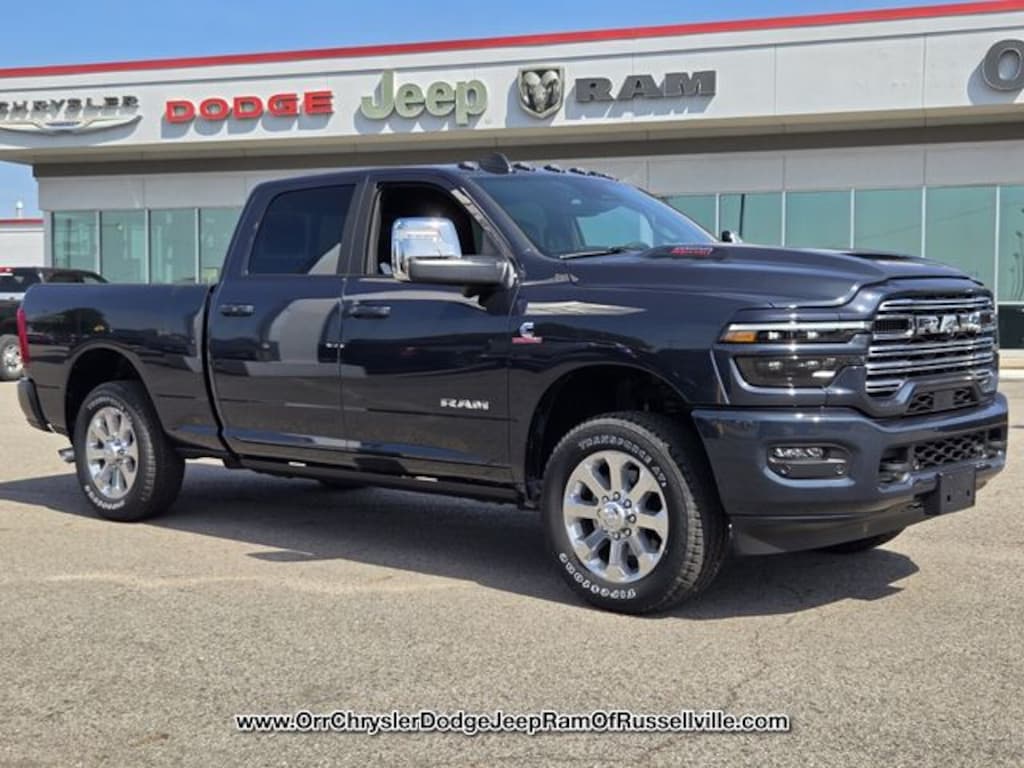 New 2026 Ram 2500 LARAMIE CREW CAB 4X4 6'4 BOX Pickup