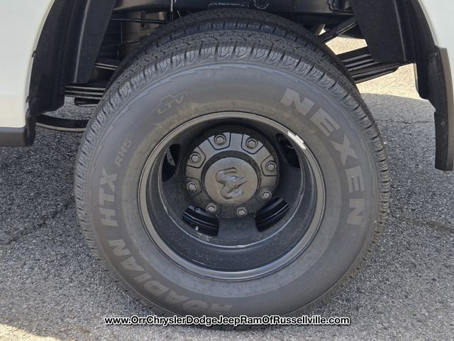 2026 RAM 3500 Tradesman - Photo 16