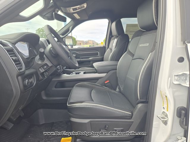 2025 RAM 3500 Laramie - Photo 9