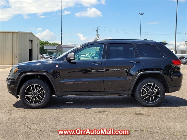 2021 Jeep Grand Cherokee Trailhawk photo 3