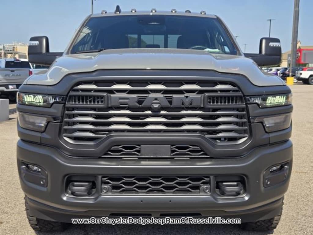 New 2026 Ram 2500 WARLOCK CREW CAB 4X4 6'4 BOX Pickup