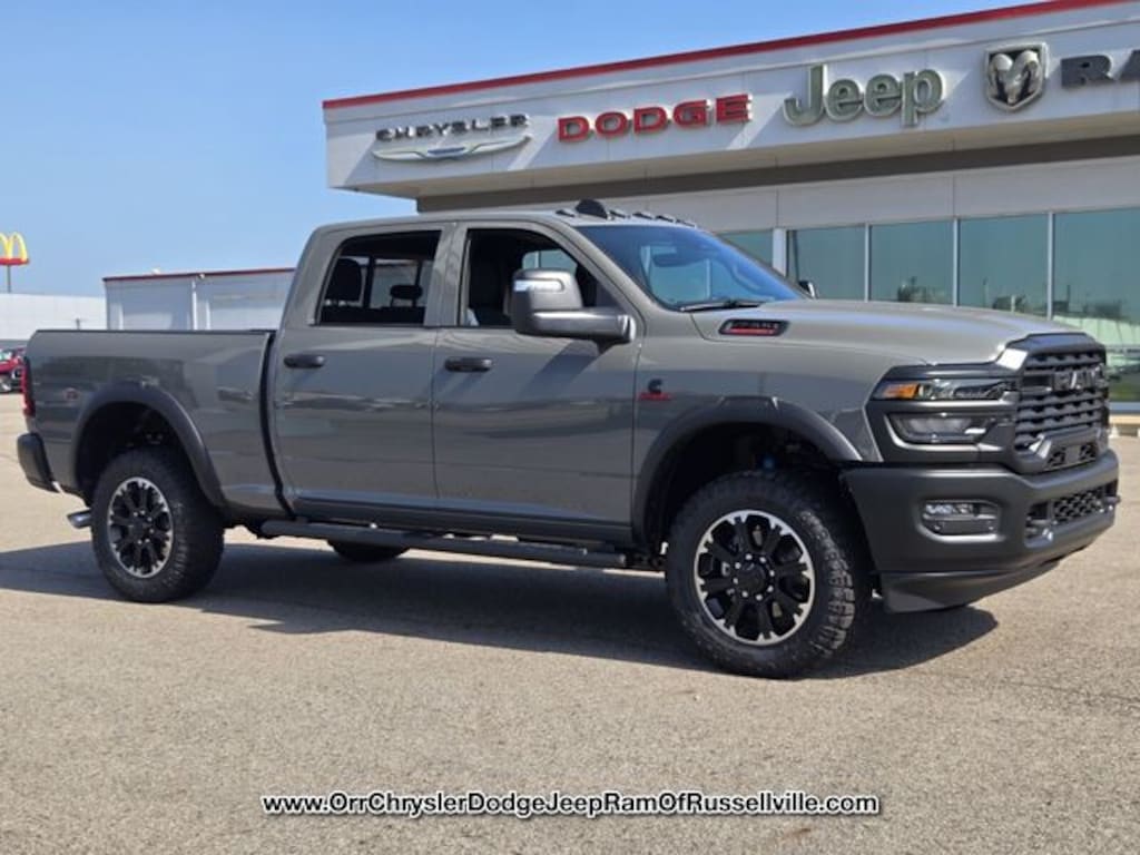New 2026 Ram 2500 WARLOCK CREW CAB 4X4 6'4 BOX Pickup